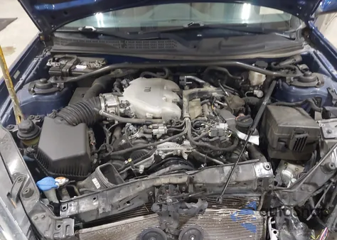 2015 Hyundai Genesis 3.8 Ultimate z USA, uszkodzony, nr VIN KMHHU6KJ7FU128622